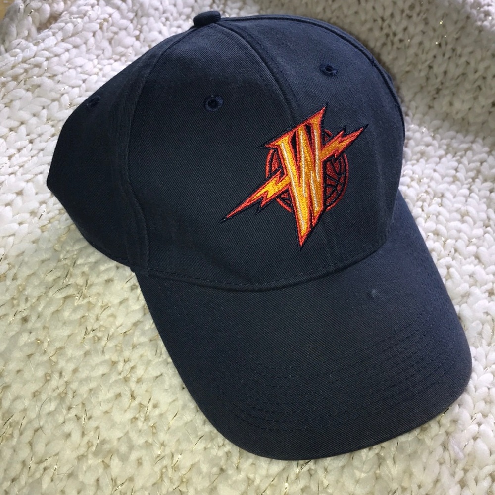 Vintage NBA Warriors dad hat